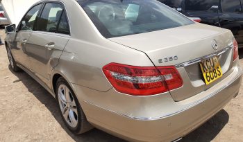 Mercedes-Benz E 250 full