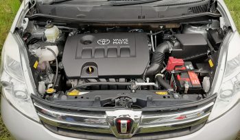 Toyota ISIS 2012 full