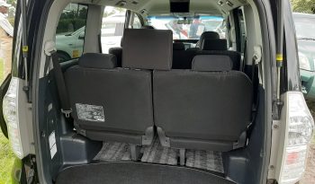 Imported Toyota Voxy 2012 full