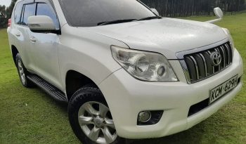 Toyota Land Cruiser Prado 2010 full