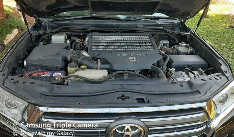 Toyota Land cruiser V8 200 Series full