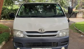 Toyota Hiace Private used van 2009 full