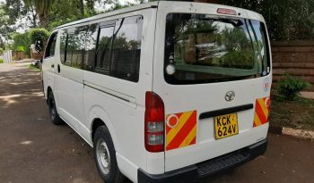 Toyota Hiace Private used van 2009 full