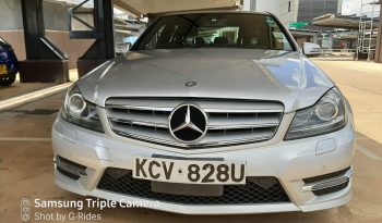 Mercedes-Benz C200 2012 full