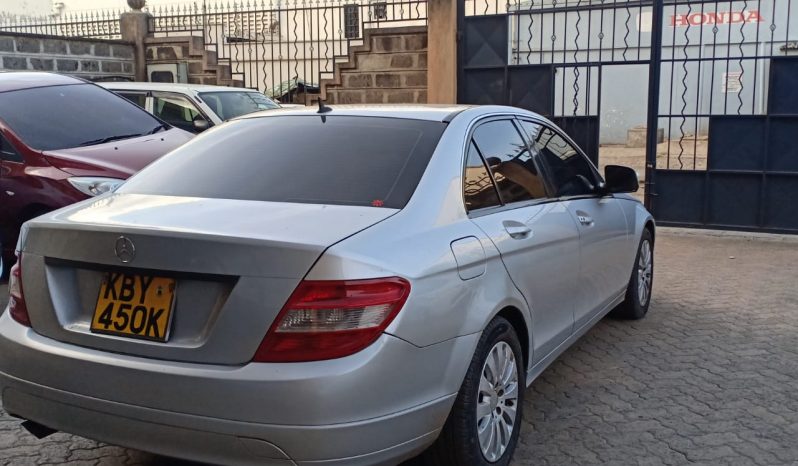 Mercedes-Benz C180 2007 full