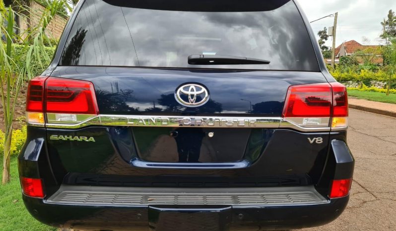 Toyota Land cruiser Sahara V8 2019 full