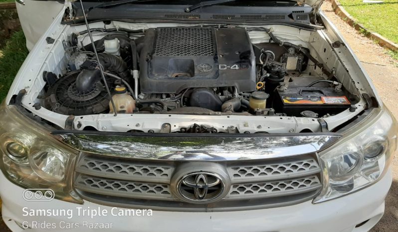 Toyota Fortuner 2008 full