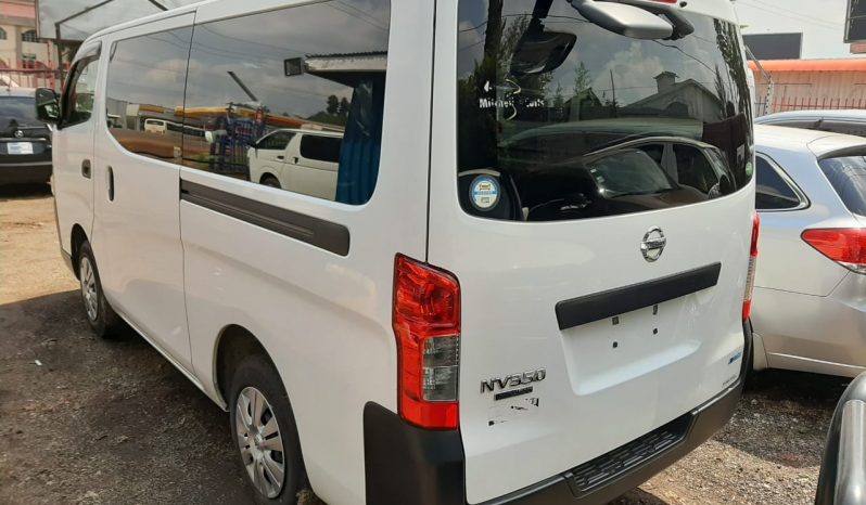 Nissan NV350 van 2013 full