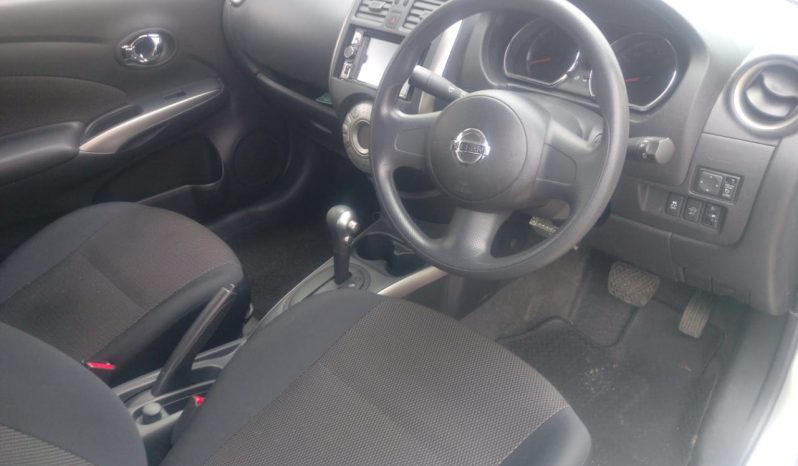 Nissan tiida latio 2013 full