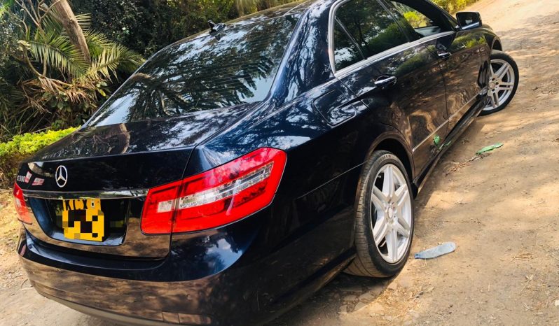 Mercedes benz e300 full