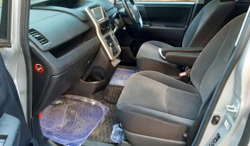 Toyota noah 2013 valvematic full