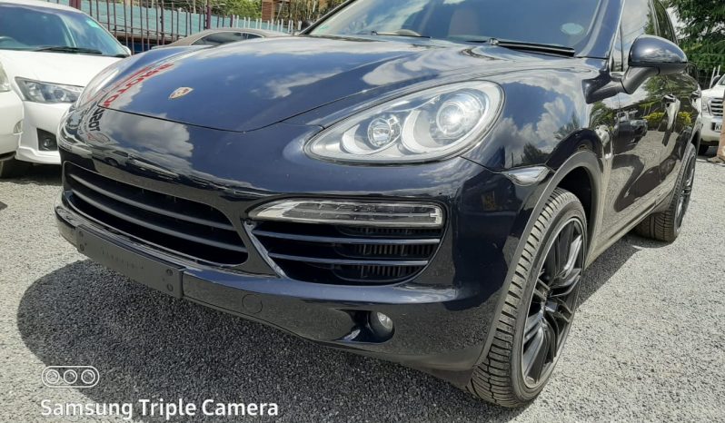 Porshe Cayenne 2013 full