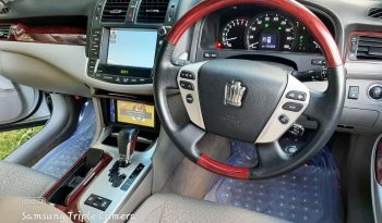 Toyota crown athlete 2012 full