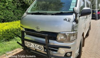 Toyota hiace 7L 2011 Diesel full