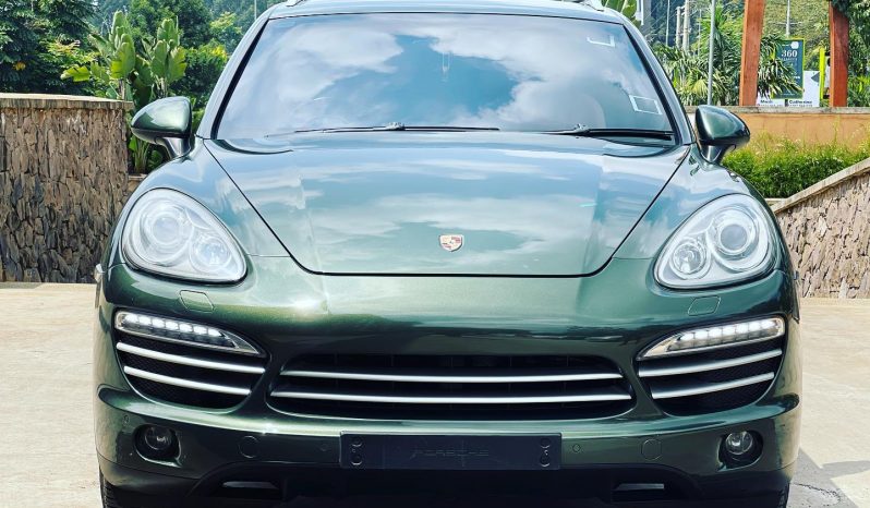 2014 PORSCHE CAYENNE full