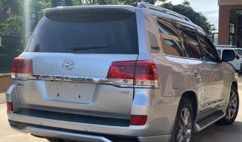 Toyota land cruiser v8 zx 2011 model full