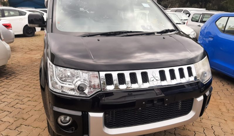 Mitsubishi delica 2014 full