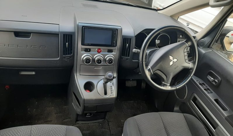 Mitsubishi delica 2014 full