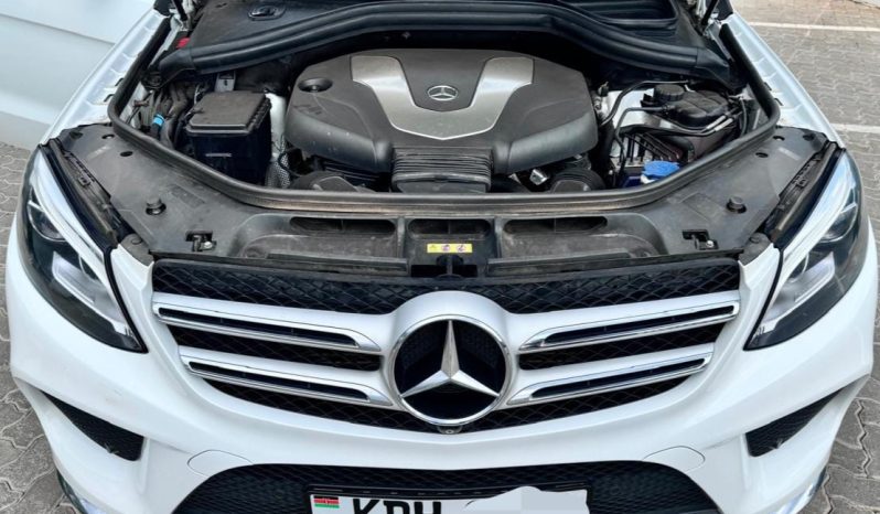 Mercedes-Benz GLE350D full