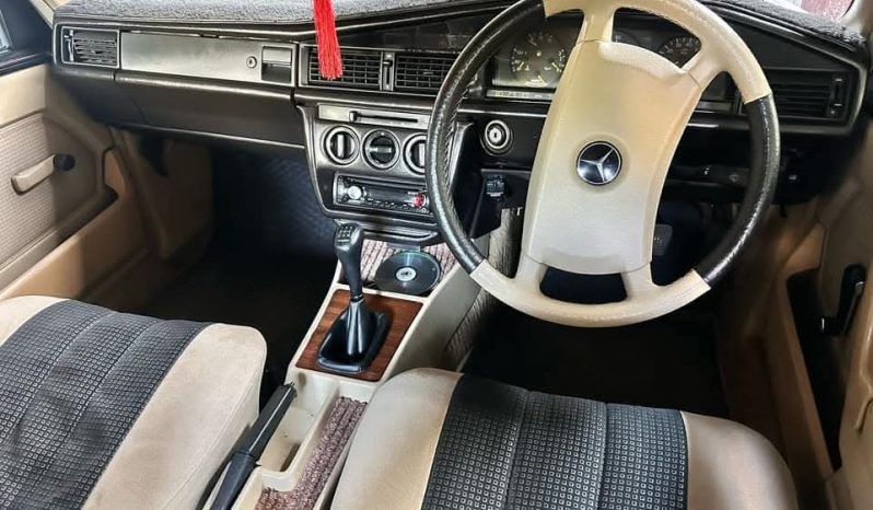 MERCEDES BENZ 190 MODEL 1985 FOR SALE full