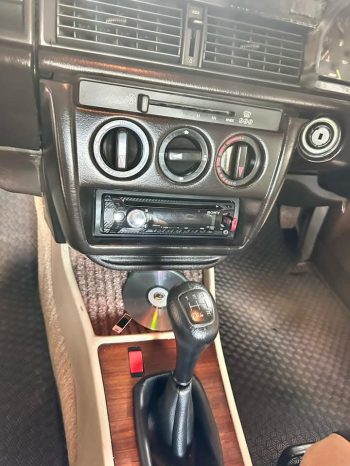 MERCEDES BENZ 190 MODEL 1985 FOR SALE full